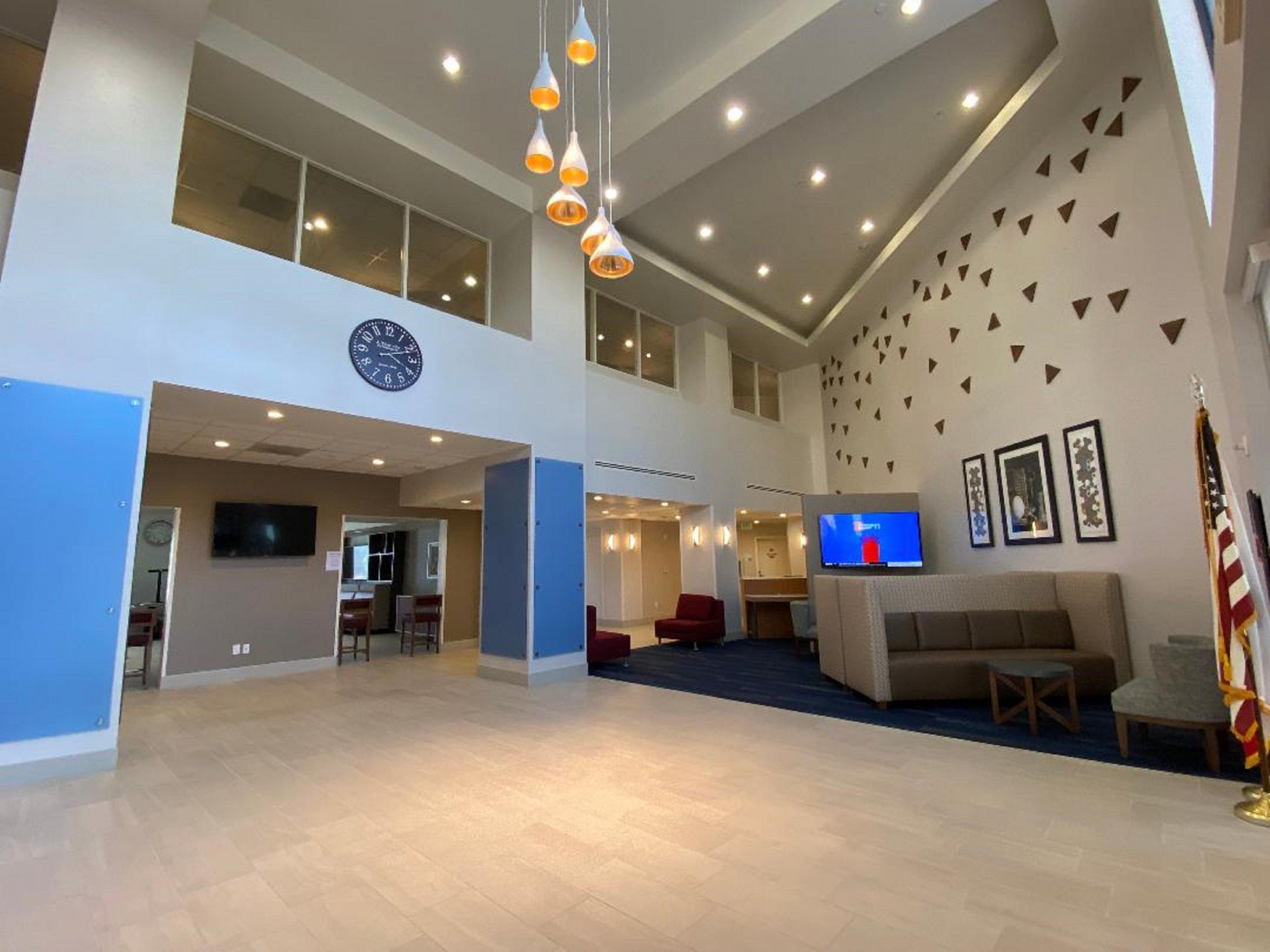 Holiday Inn Express & Suites Beaumont - Oak Valley By Ihg Ngoại thất bức ảnh