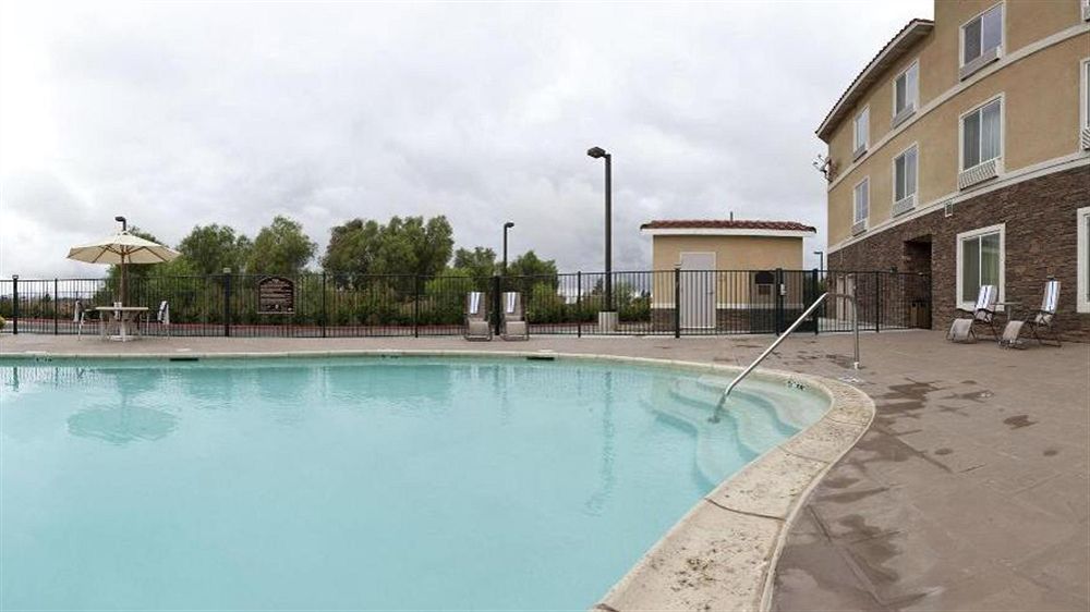 Holiday Inn Express & Suites Beaumont - Oak Valley By Ihg Ngoại thất bức ảnh
